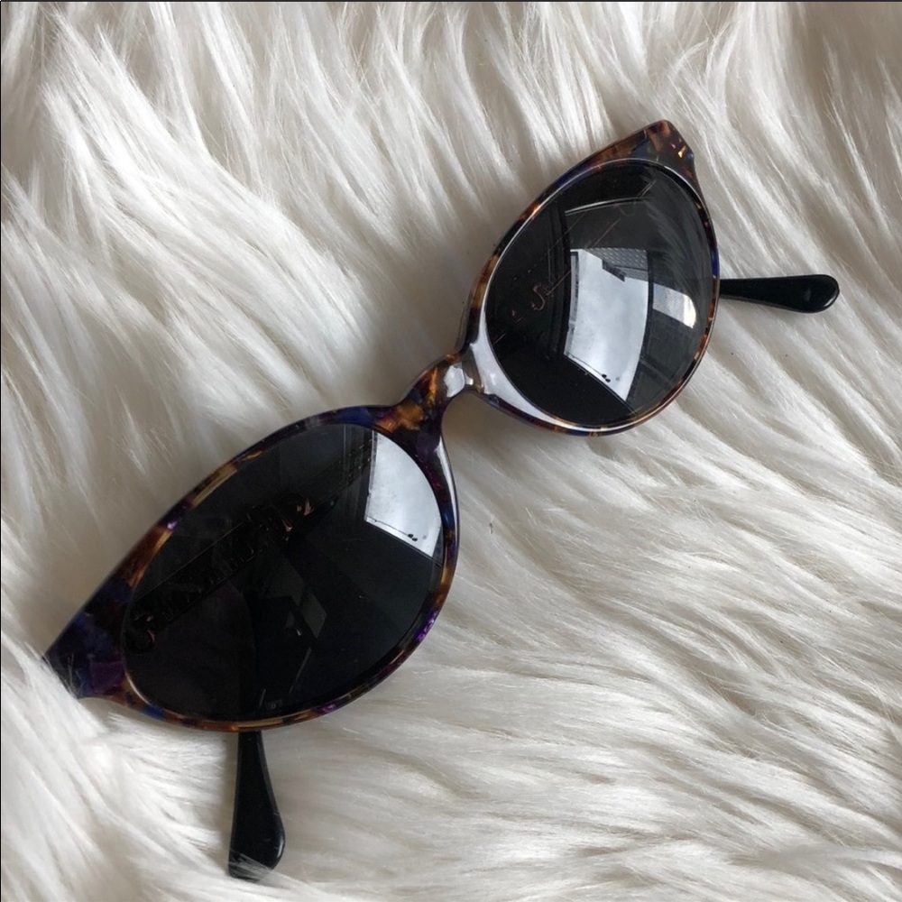 Vintage moschino sunglasses tortoise shell
